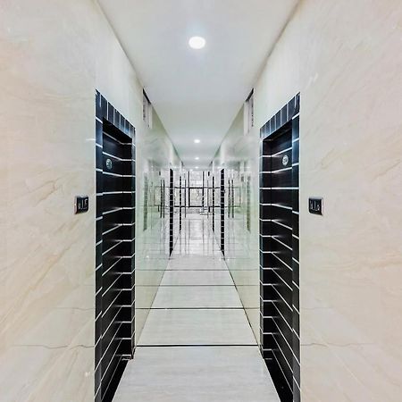 Oyo 29131 Hotel Mn Grand เชมชาบัด ภายนอก รูปภาพ