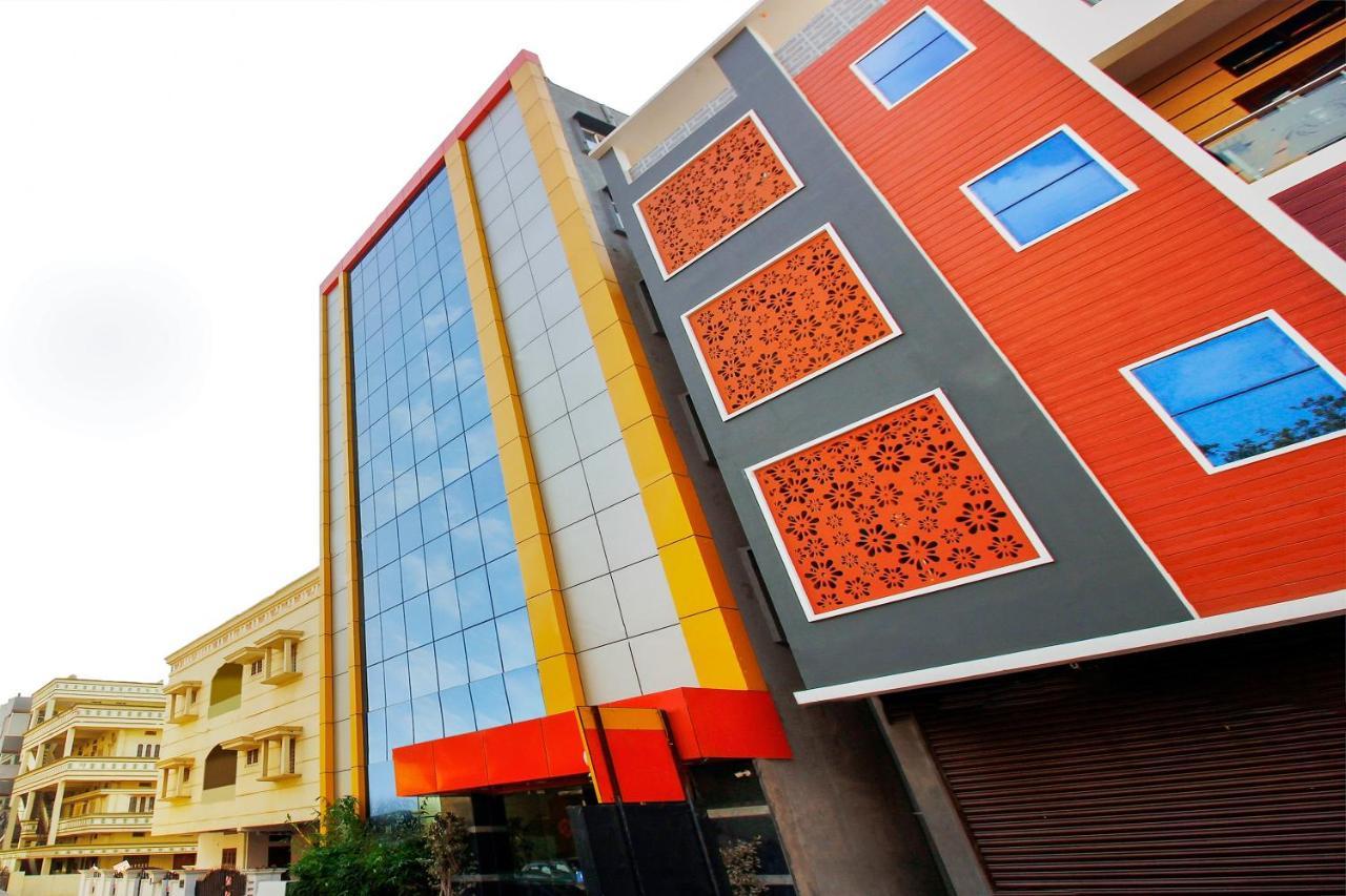 Oyo 29131 Hotel Mn Grand เชมชาบัด ภายนอก รูปภาพ