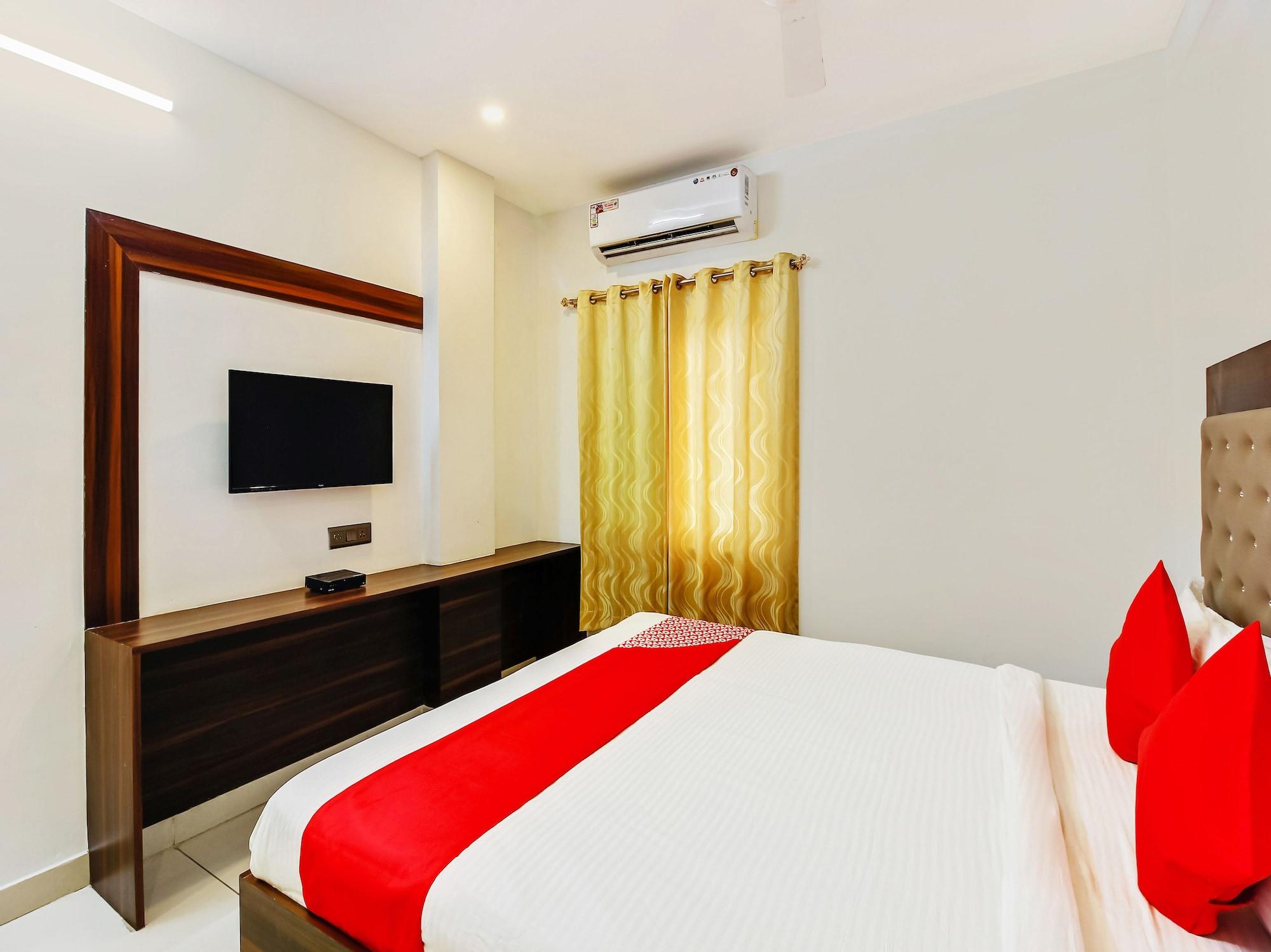 Oyo 29131 Hotel Mn Grand เชมชาบัด ภายนอก รูปภาพ